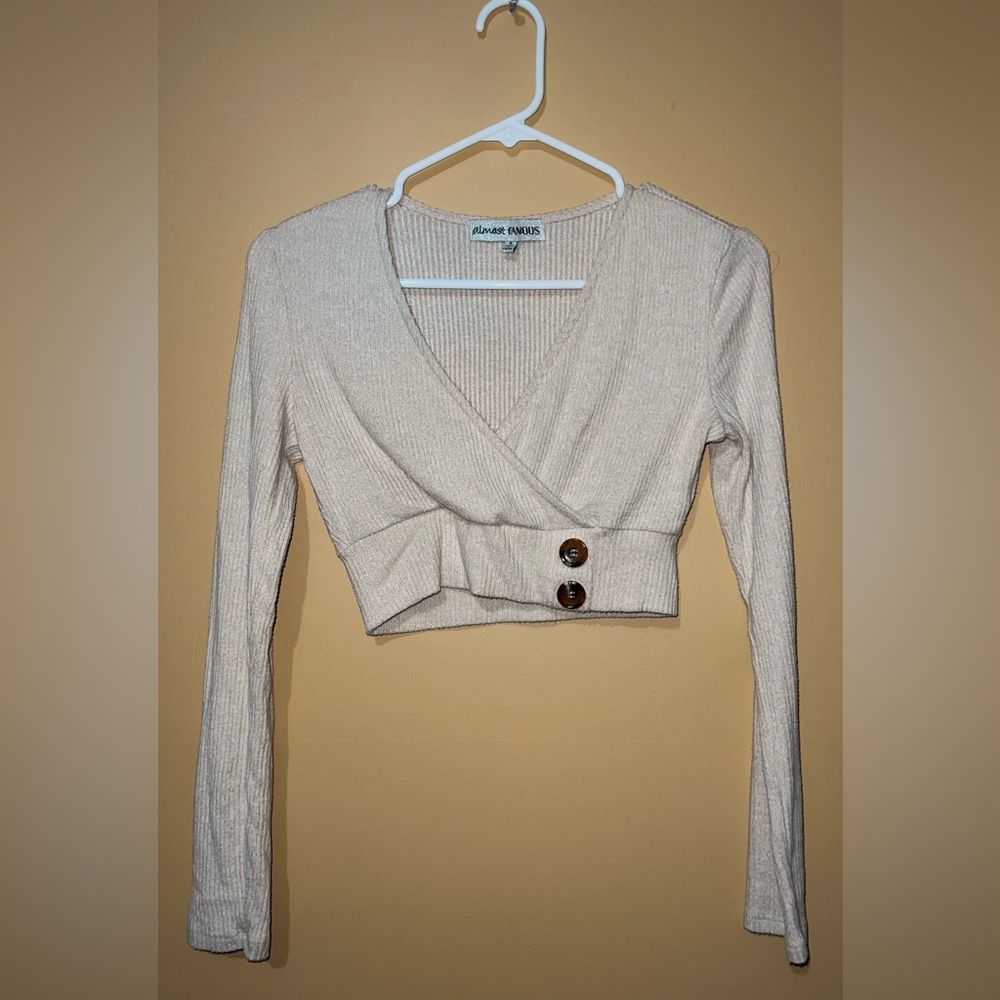 Almost famous Woman’s crop top Size Small